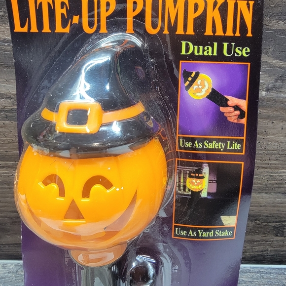 Vintage Halloween Jack O Lantern Pumpkin Flashlight NIB - Picture 3 of 3